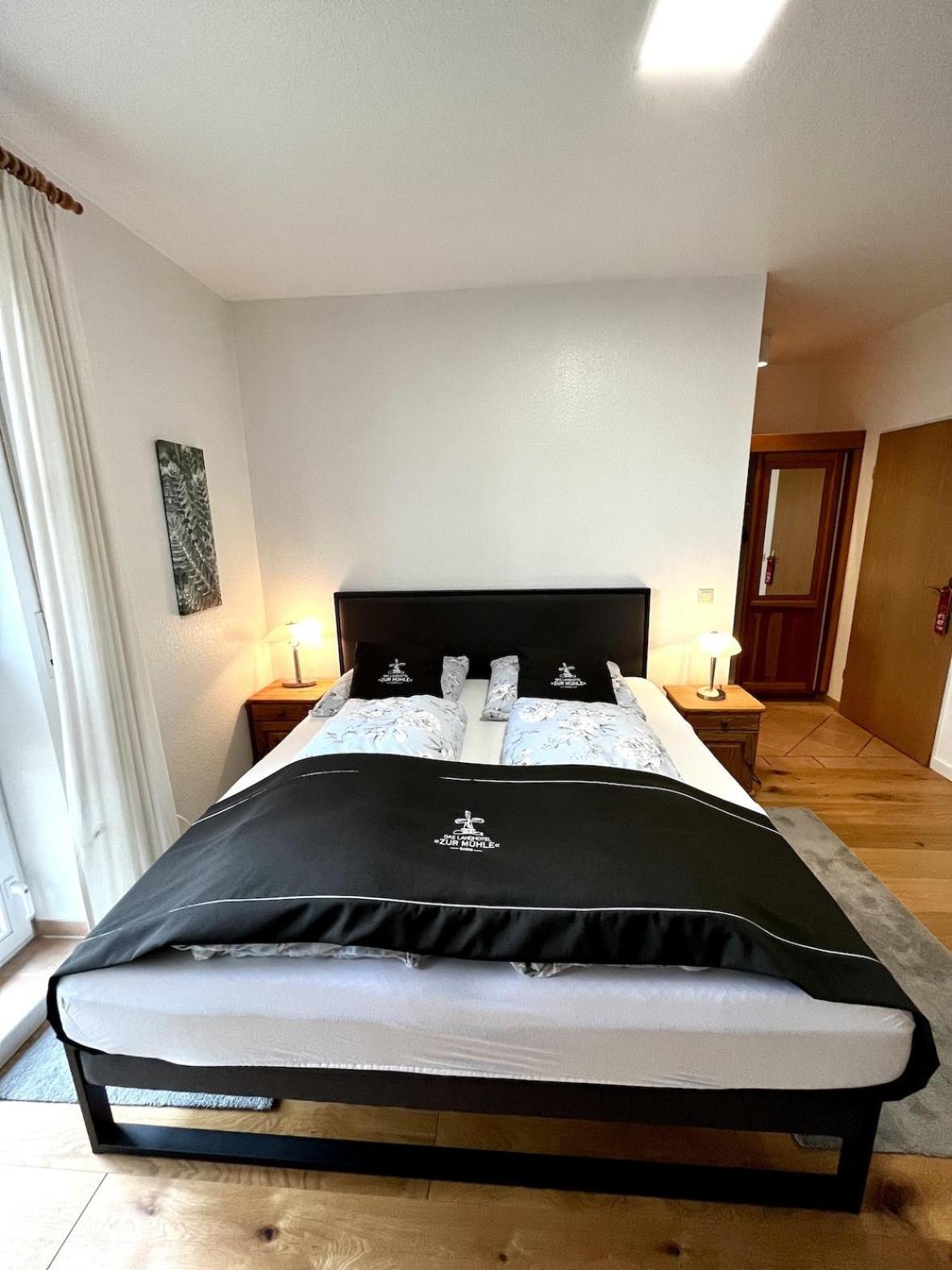 Das Landhotel Zur Muehle Munster  Bagian luar foto
