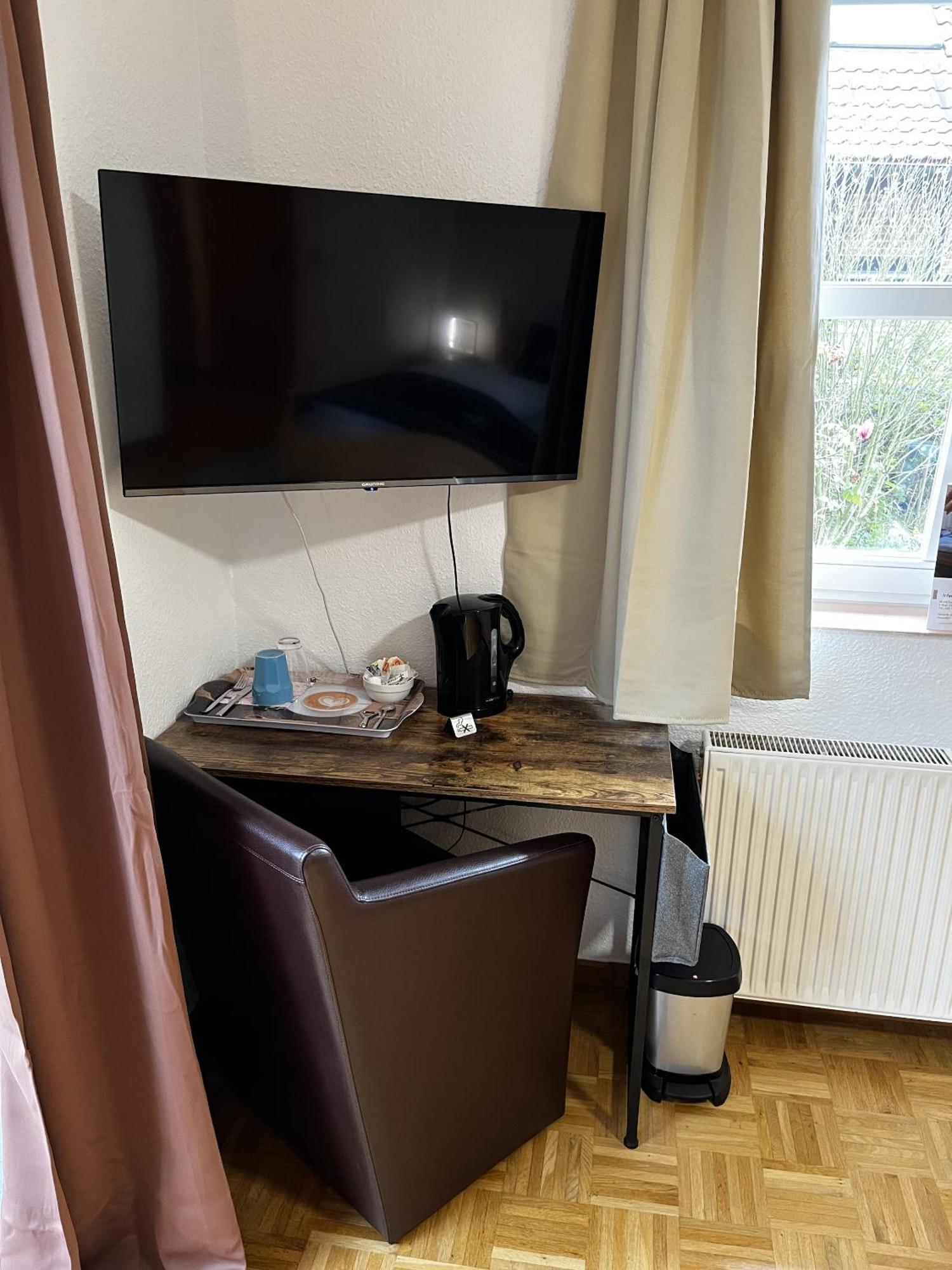 Das Landhotel Zur Muehle Munster  Bagian luar foto